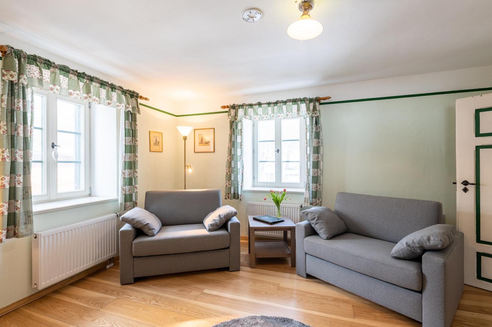 Schlossgaststatte Hohenberg Apartman Seeshaupt Kültér fotó