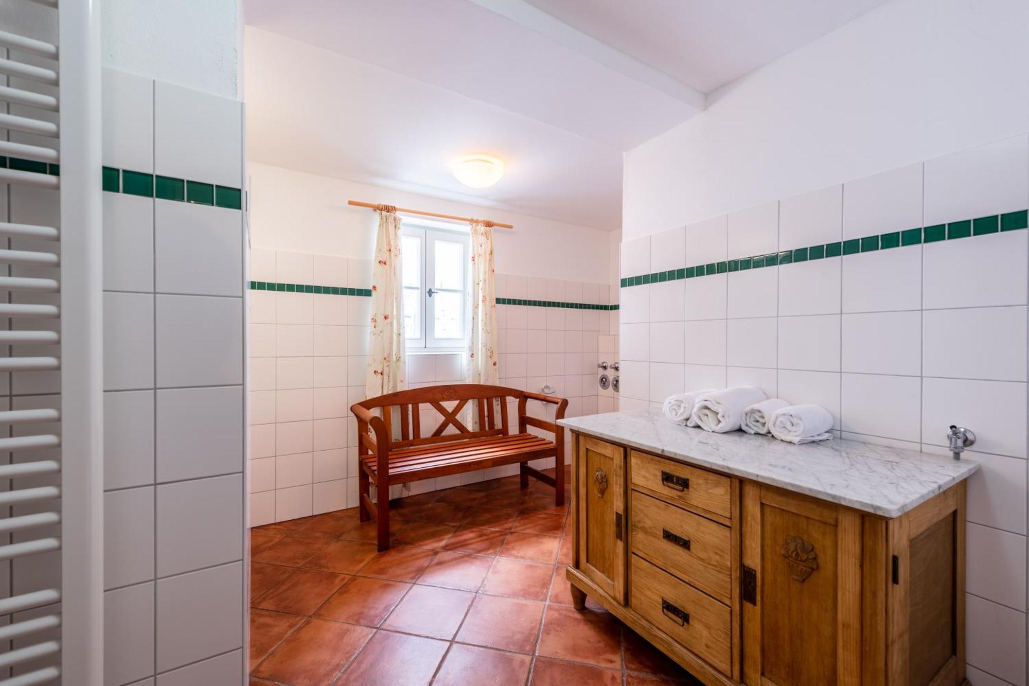 Schlossgaststatte Hohenberg Apartman Seeshaupt Kültér fotó